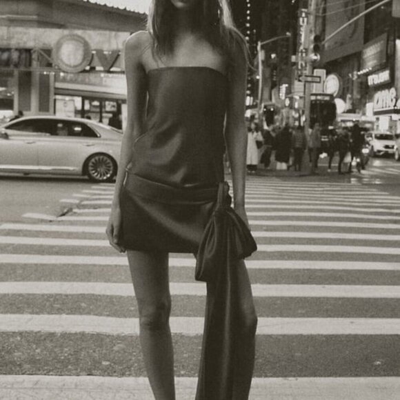 ZARA KNOTTED MINI DRESS LIMITED EDITION - Picture 3 of 5